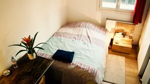 6 bedrooms