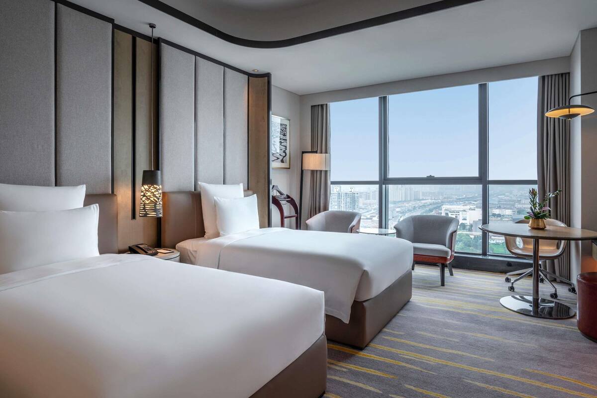 Superior Room with 2 Single Beds, City Side | 1 bedroom, premium bedding, down comforters, pillowtop beds