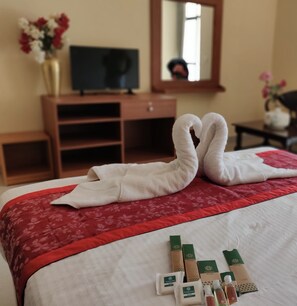 Cribs/infant beds, rollaway beds - Paradise Wild Hills (Hosanagara)