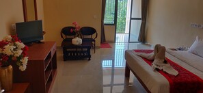 Cribs/infant beds, rollaway beds - Paradise Wild Hills (Hosanagara)