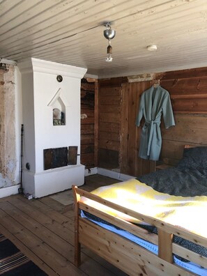 2 bedrooms