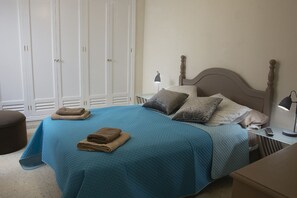 2 Schlafzimmer, Bügeleisen/Bügelbrett, kostenloses WLAN, Bettwäsche