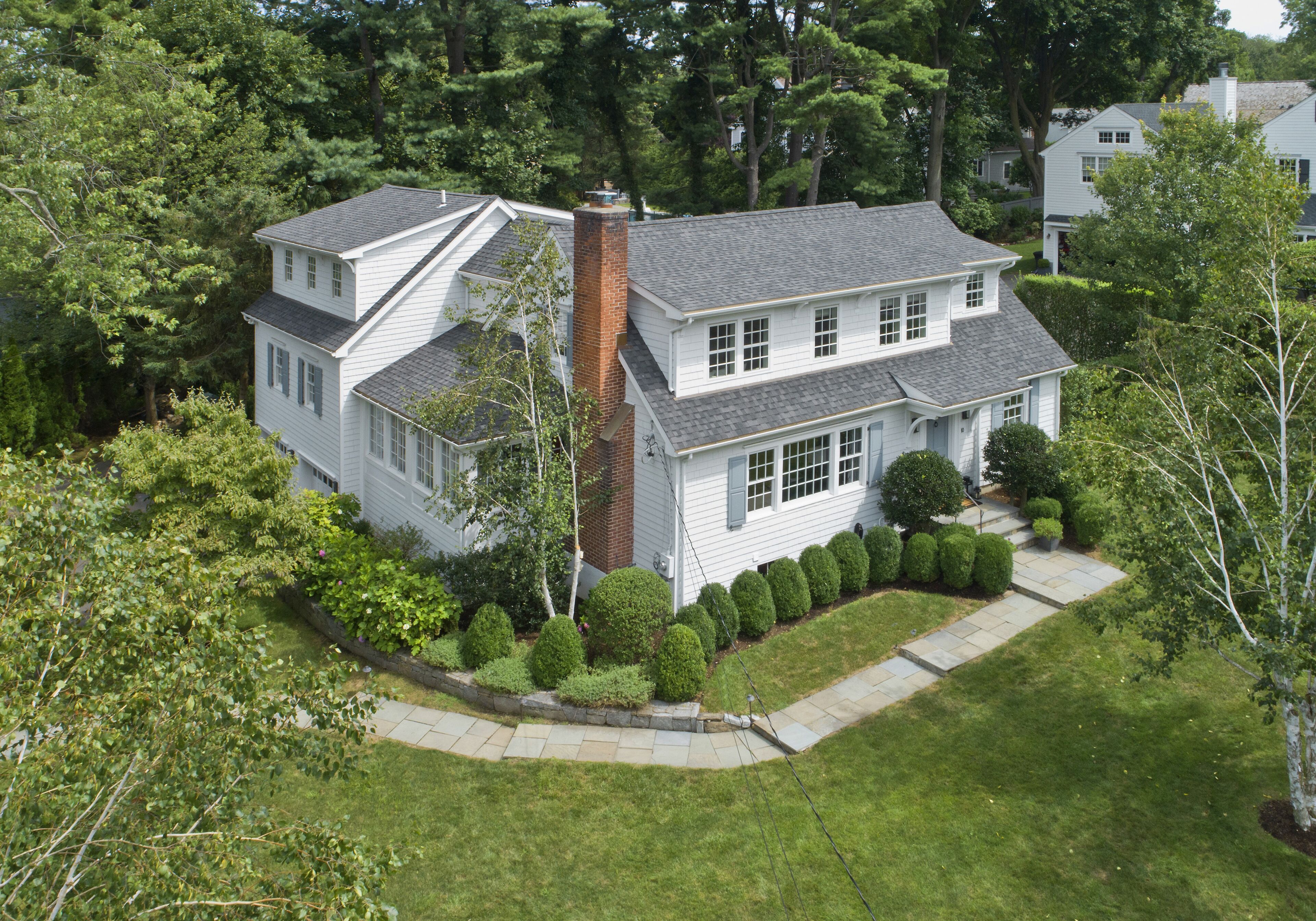 Old Greenwich Summer Perfection near Beach and Town!