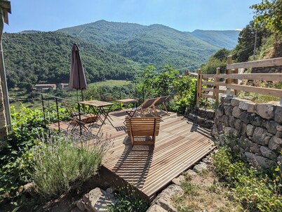 Renovated stone house in the heart of nature