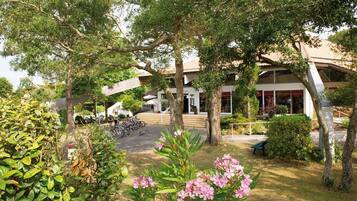 Enceinte de lâhĂ©bergement