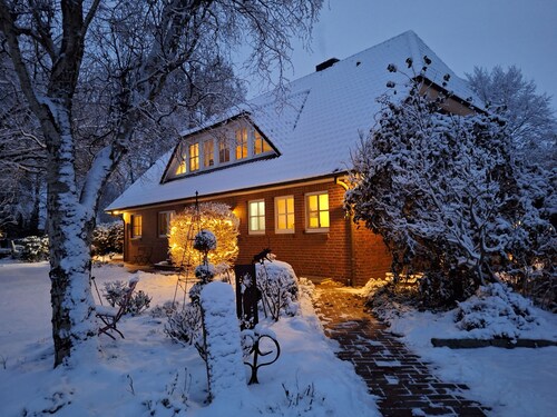 Cottage for 12 people near the river in Kleinwörden (Hechthausen)