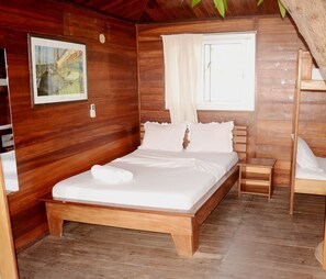 1 bedroom, in-room safe, free WiFi, bed sheets