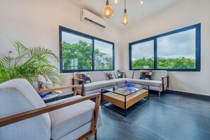 Smart TV, video games, DVD player, books