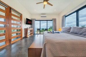 3 bedrooms, in-room safe, free WiFi, bed sheets