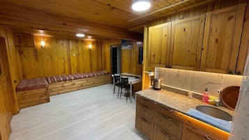 Apartemen Klasik | Area keluarga