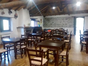 Dining - Farmhouse the caraffara from agriculture up to 800 in stone (Sant'Alfio)