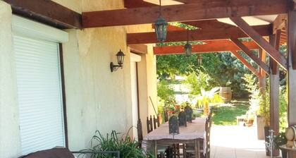Homerez - Villa in Monbazillac