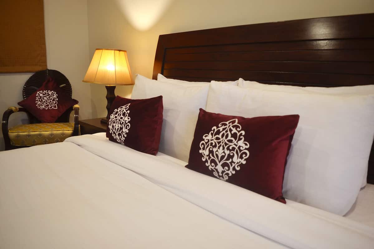 Phòng Suite Royal | 1 phòng ngủ, bộ đồ giường cao cấp, trang trí khác biệt