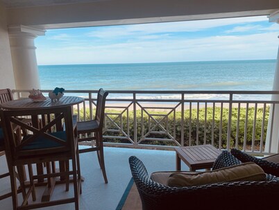 Direct Ocean front condo