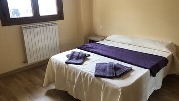 6 habitaciones, escritorio, sistema de insonorización y wifi