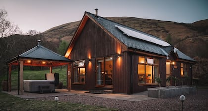 Inverskilavulin Estate - Beinn Bhan Lodge