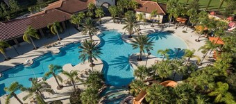 GROTE OPENING / GRATIS SPA VERWARMING / Minuten naar Disney / WaterPark / Arcade / Bar / Gym / AC / WiFi