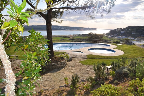 Udendørs pool