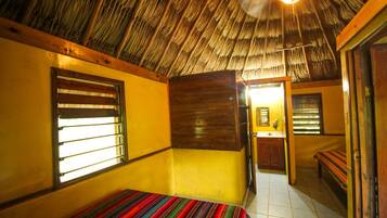 1 bedroom, internet, bed sheets