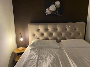 2 dormitorios, wifi gratis, ropa de cama