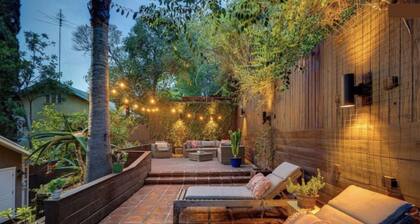 Explora Silver Lake desde Designer Hillside Retreat