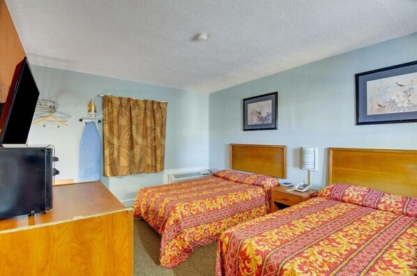 Room - Knights INN Collinsville VA (Collinsville)