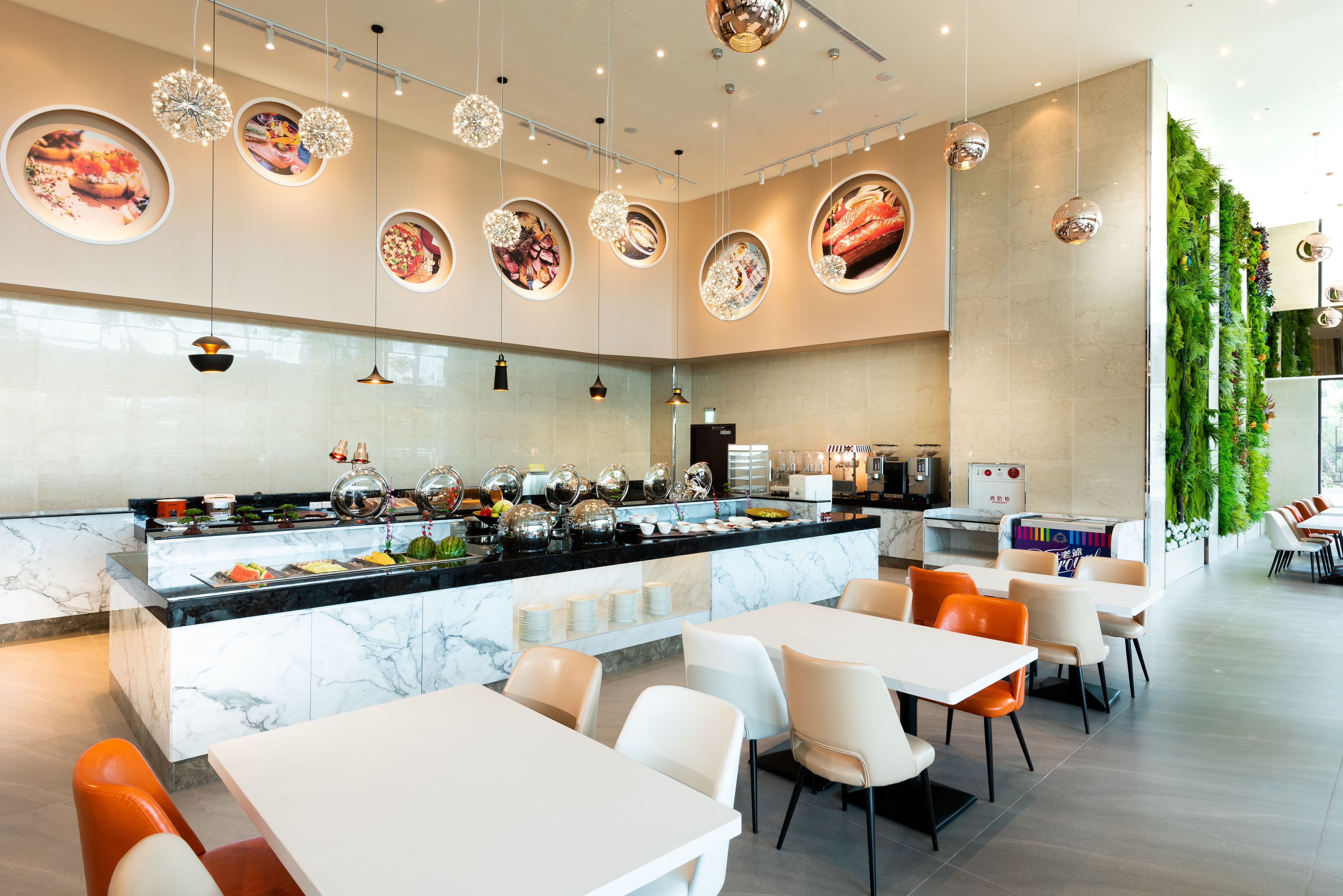 free daily self-service breakfast