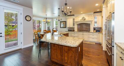 Holland Retreat Flagstaff