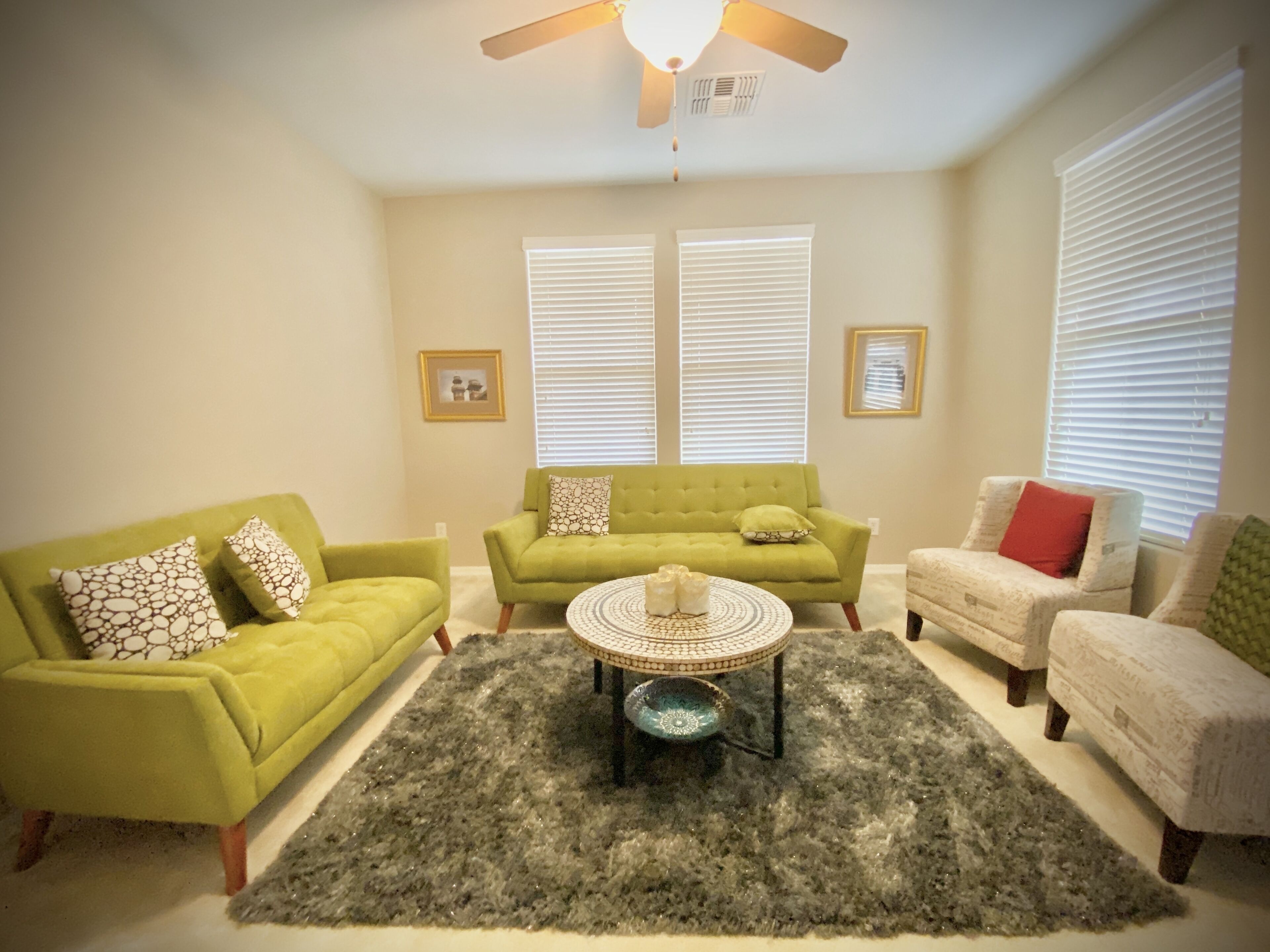 5+ bedroom Executive Desert Retreat - perfect for longer stays!
