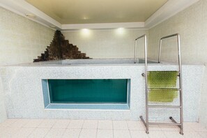 Hot stone massages, deep-tissue massages - Hotel Pyatiy Element (Khabarovsk)