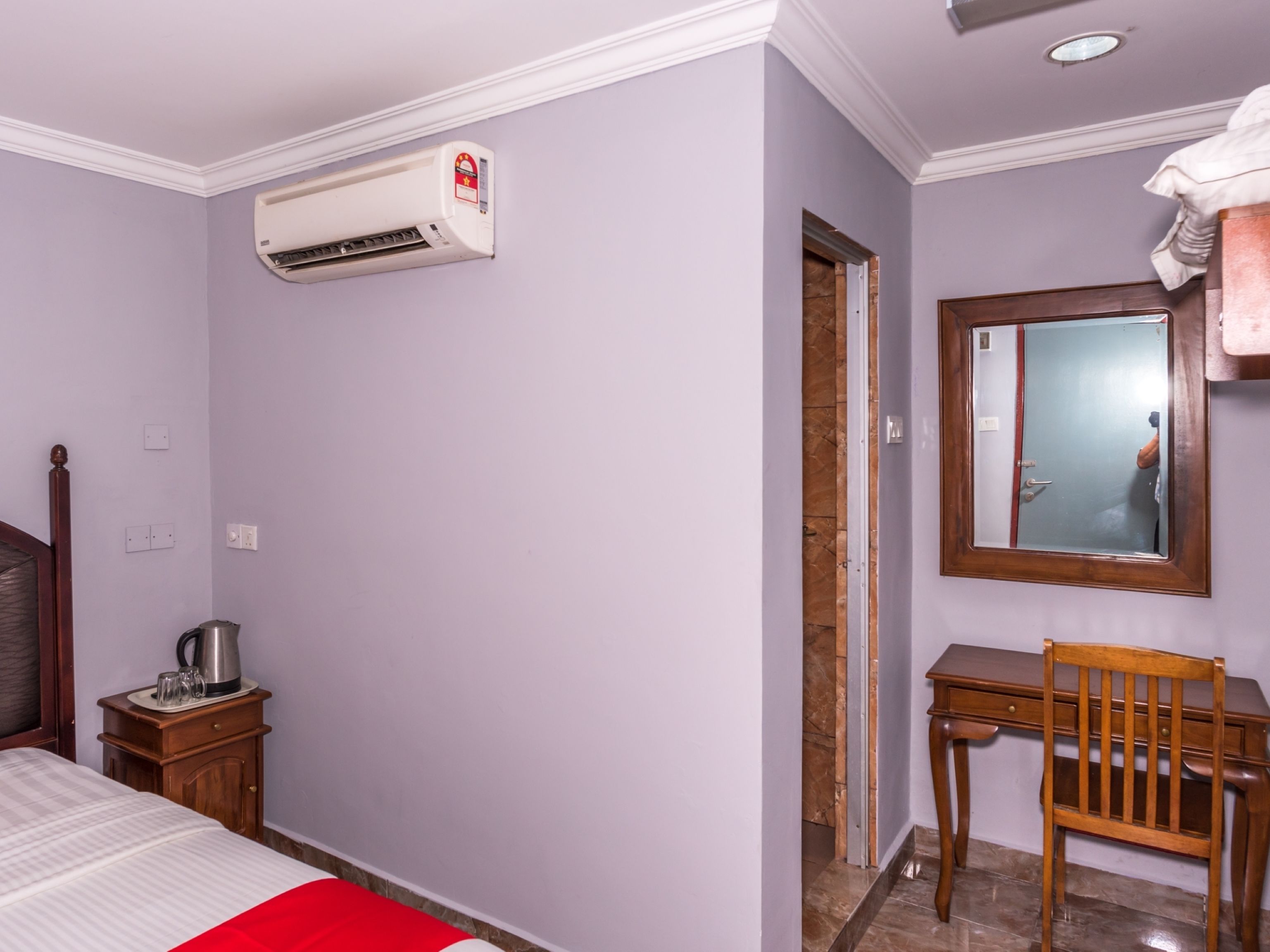 standard single room | desk, free wifi