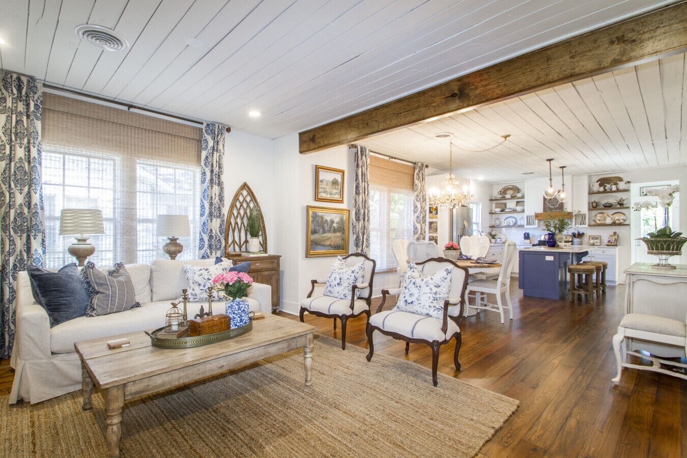 Una Smart TV, libros