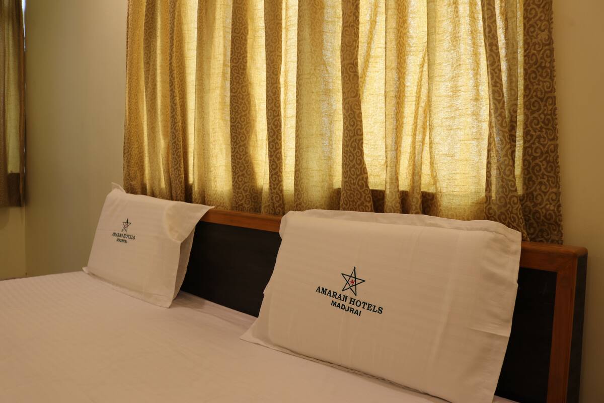 In-room safe, laptop workspace, rollaway beds, free WiFi