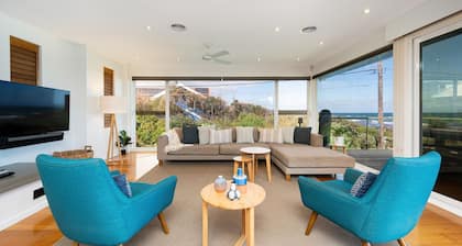 Anchor Beachfront | Pet Friendly on the Beach