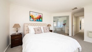 5 bedrooms, desk, iron/ironing board, travel cot