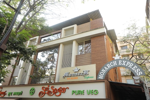 Hotel Express INN, Panvel