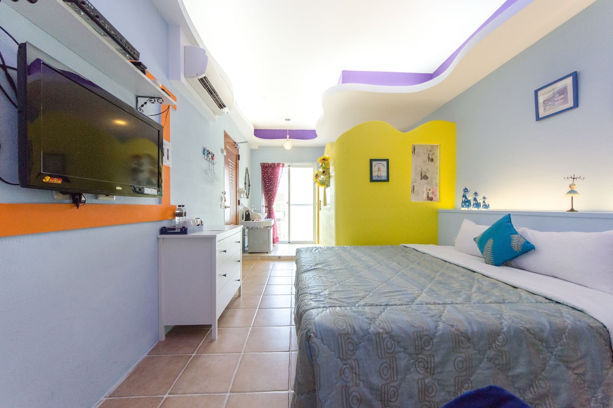 King Room with Mountain View