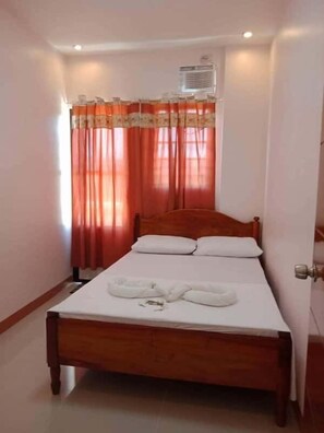 Economy Single Room