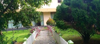 Hotel T.K. Green Garden