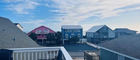 House, 3 Bedrooms | Property grounds