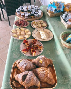 Bufet sarapan