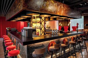 Bar (en la propiedad)