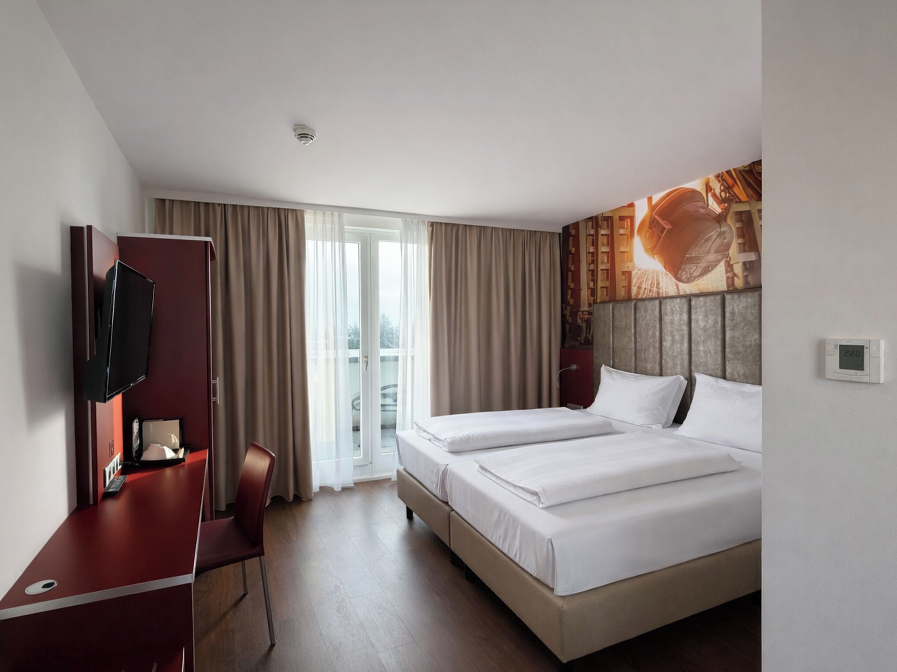 Ropa de cama hipoalergénica y minibar 