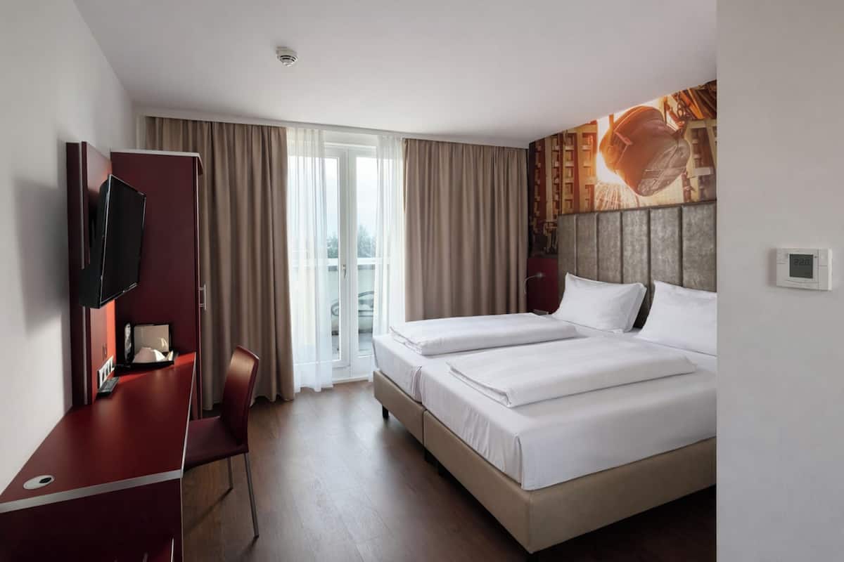 Ropa de cama hipoalergénica y minibar