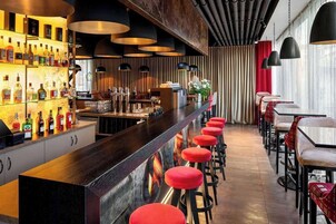 Bar (en la propiedad)