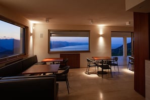 Enjoy a casual dining experience with a panoramic view of the surrounding mountains.
