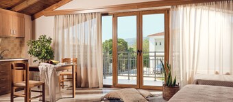 Alkyonis Hotel