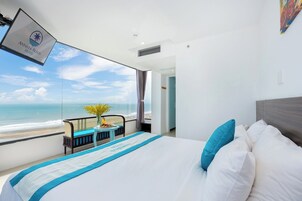 Ropa de cama de alta calidad, colchones Select Comfort y minibar 