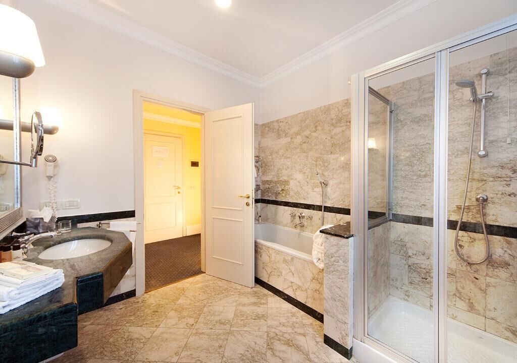 shower, free toiletries, hair dryer, bathrobes