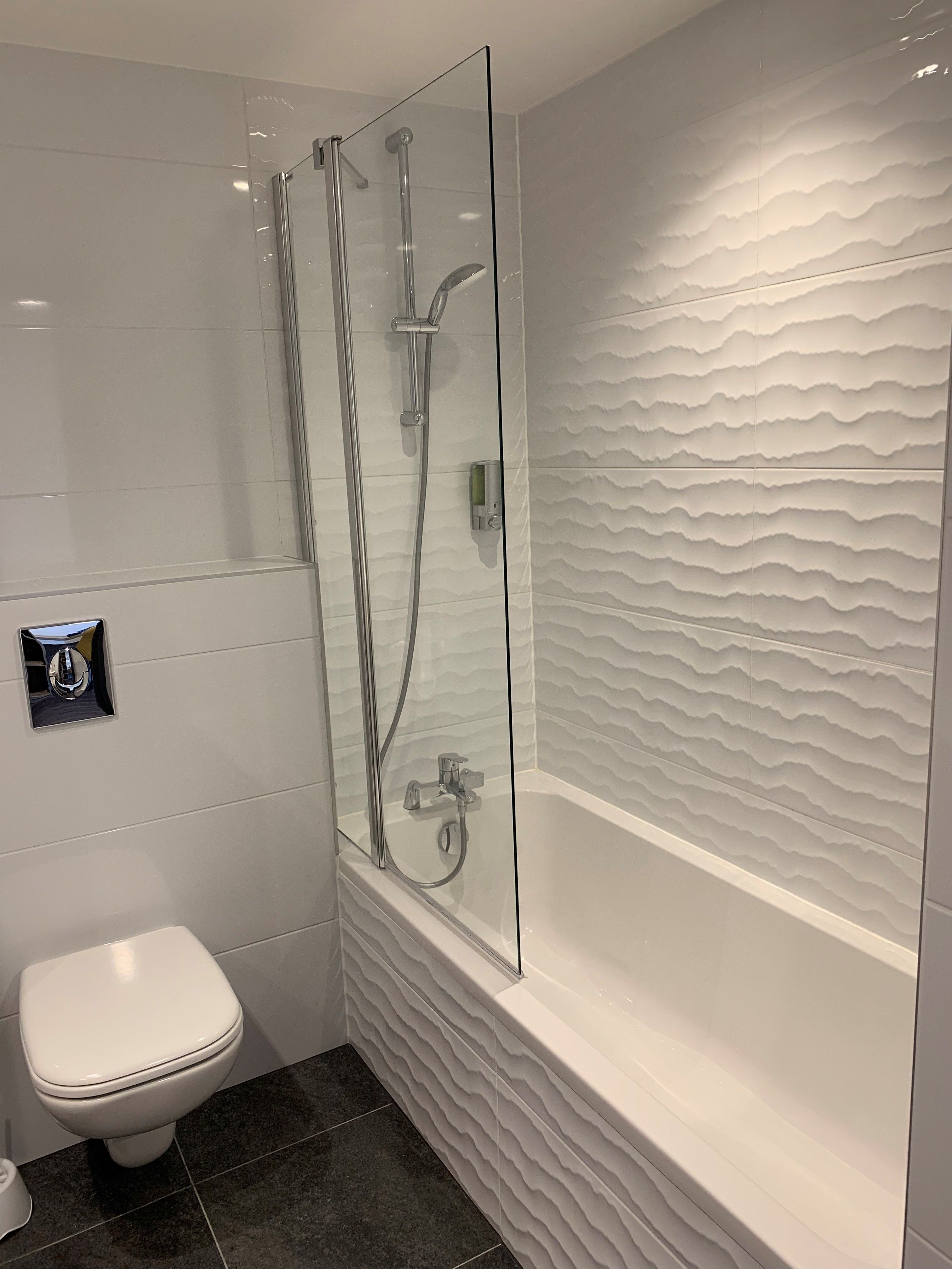 superior double room | bathroom | shower, rainfall showerhead, free toiletries, hair dryer